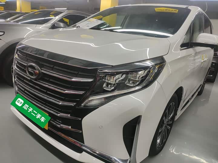 Фото 2 - GAC Trumpchi M8