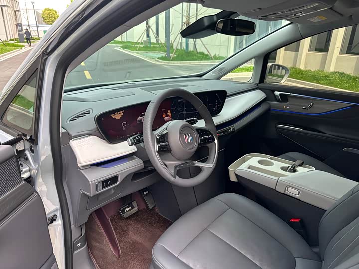 Buick GL8 ES 2026 2026款 陆尊 智享版