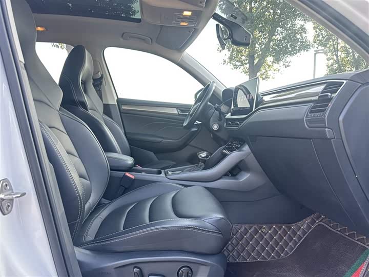 Skoda Kodiaq 2022 2022款 TSI330 7座两驱奢享版
