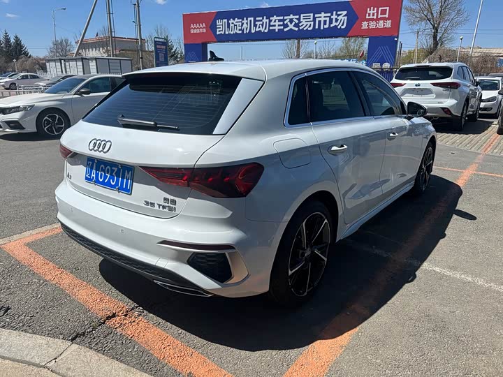 Zdjęcie 4 - Audi A3