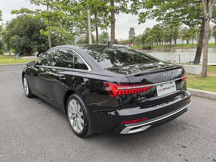 Zdjęcie 5 - Audi A6L