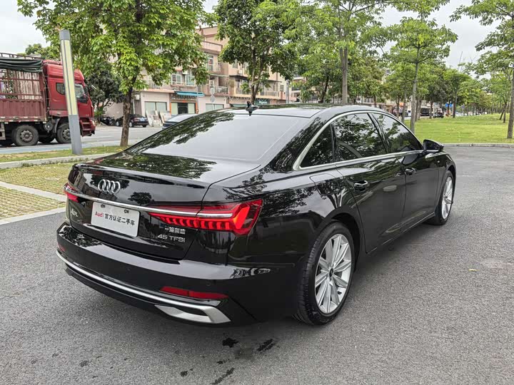 Zdjęcie 7 - Audi A6L