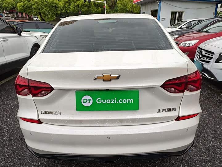 Chevrolet Monza 2024 2024款 1.5L 双离合悦享版