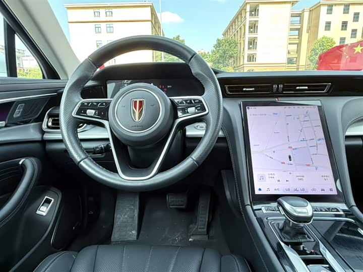 Zdjęcie 5 - Hongqi H5