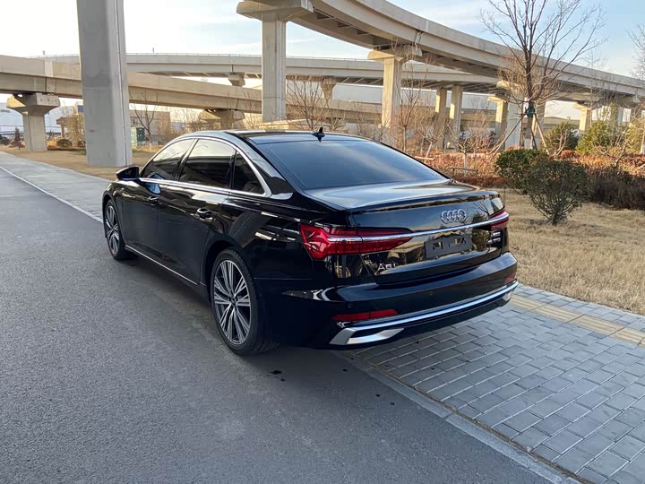 Zdjęcie 2 - Audi A6L
