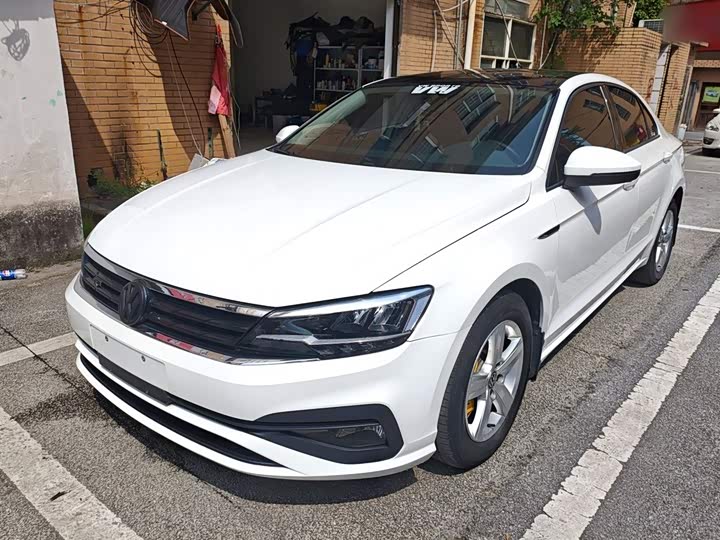Фото 2 - Volkswagen Lamando L