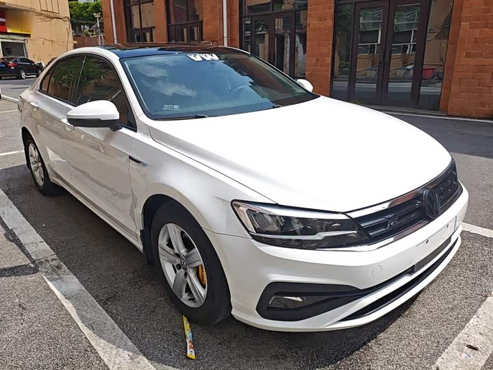 Фото 4 - Volkswagen Lamando L