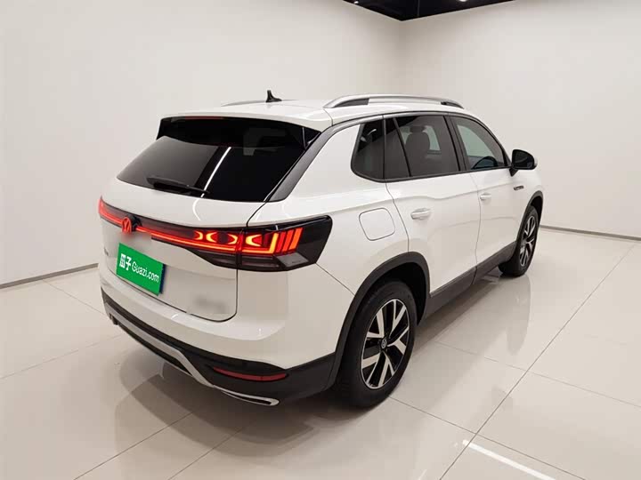 Volkswagen Tayron 2024 2024款 300TSI 两驱豪华Plus进阶版