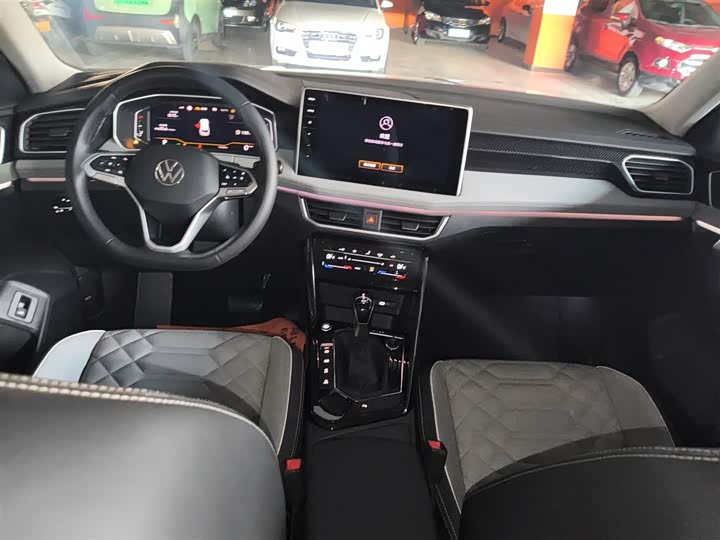 Volkswagen Tayron 2024 2024款 300TSI 两驱豪华Plus进阶版