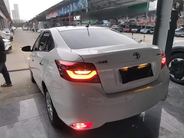 Toyota Vios 2022 2022款 1.5L 20周年纪念版