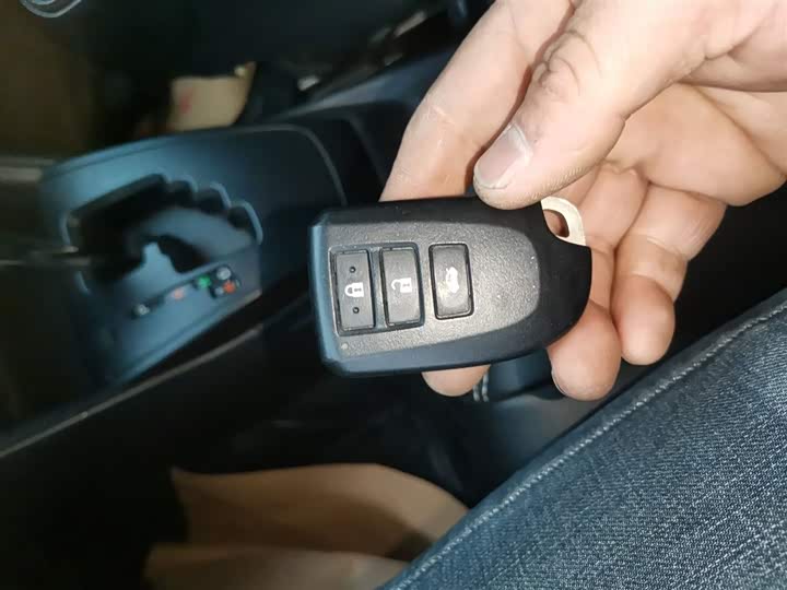 Toyota Vios 2022 2022款 1.5L 20周年纪念版