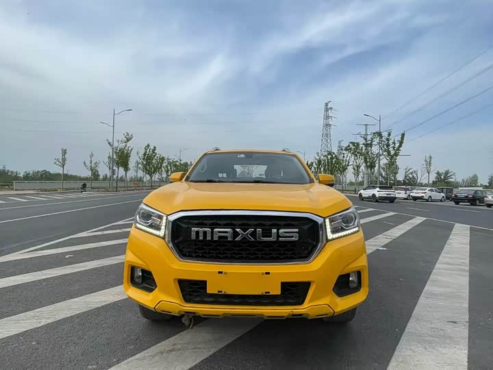 Maxus T70 2022 2022款 2.0T手动柴油两驱五周年纪念版精英版长箱平底