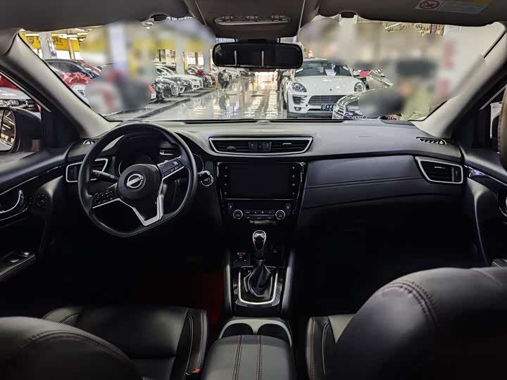 Фото 6 - Nissan Qashqai