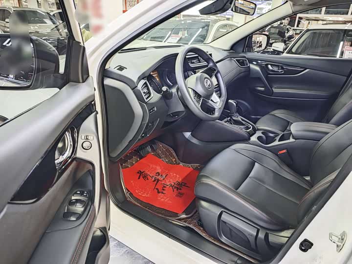 Фото 7 - Nissan Qashqai
