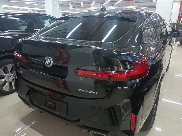 BMW X4 2022 2022款 xDrive 25i M运动套装