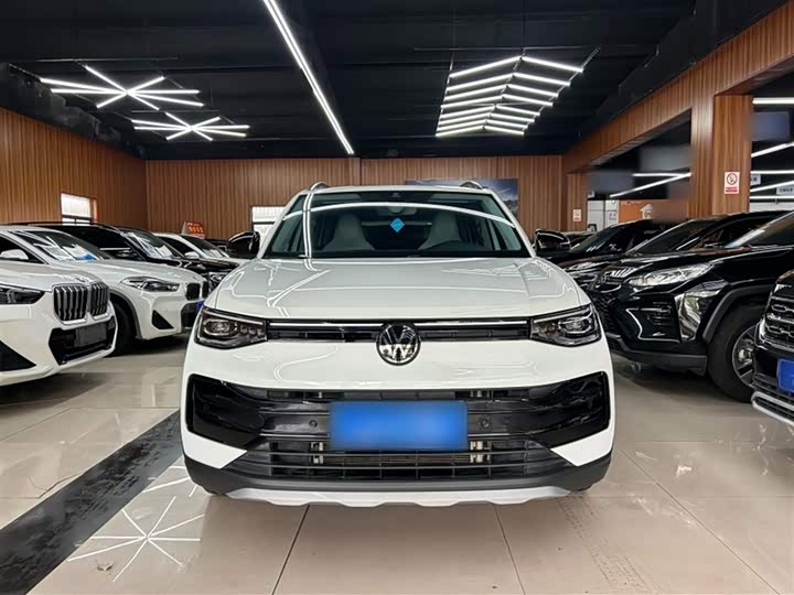 Volkswagen Tharu 2025 2025款 新锐 1.5L 锐意版