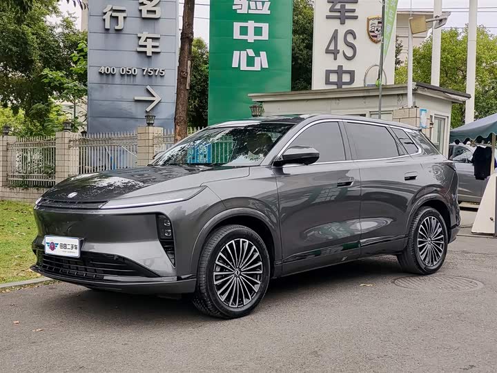 Dongfeng Aeolus L8 2025 2025款 185KM梦想版