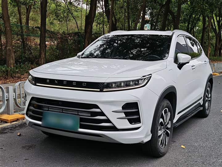2022 Exeed LX C-DM Hybrid