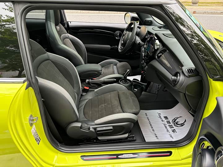 Mini Mini JCW 2022 2022款 改款 2.0T JOHN COOPER WORKS ALL-IN