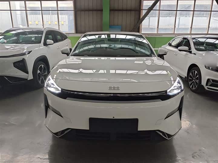 Geely Galaxy L6 2025 2025款 EM-i 60km 探索版