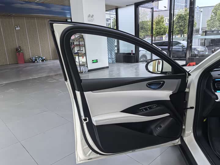 صورة 9 - BYD Seal 06 Hybrid/EV