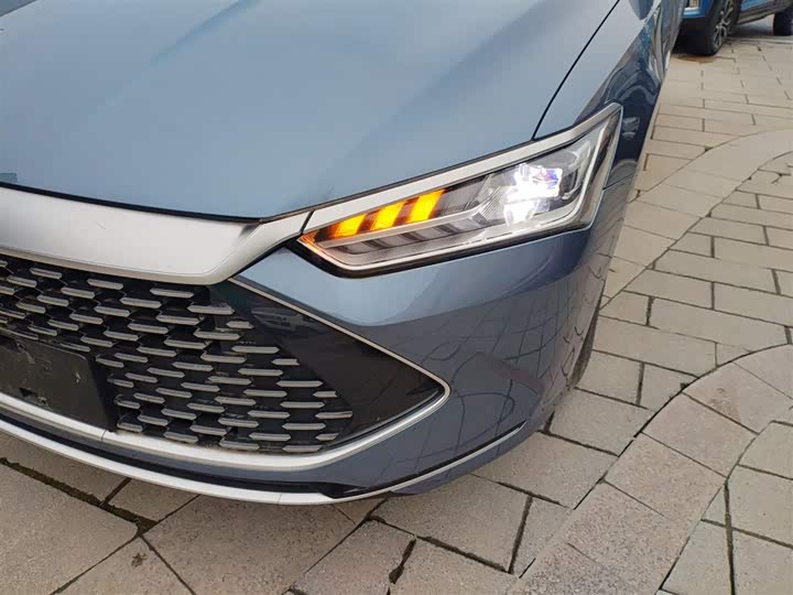 Фото 3 - BYD Qin Plus