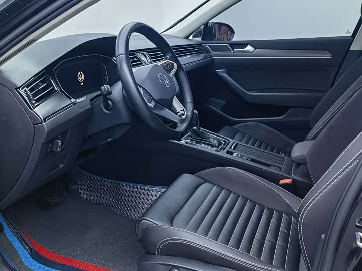 Фото 7 - Volkswagen Magotan