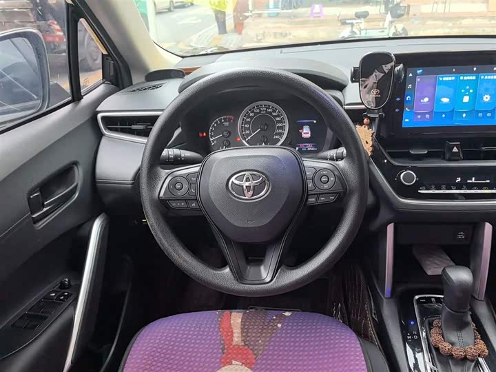 Фото 7 - Toyota Corolla Cross