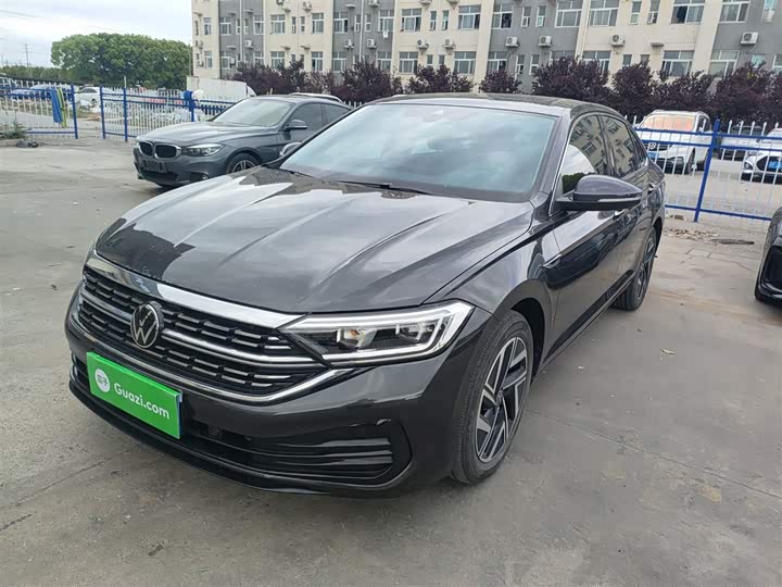 Фото 2 - Volkswagen Sagitar L