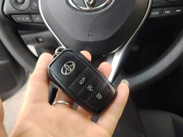 Фото 9 - Toyota Levin