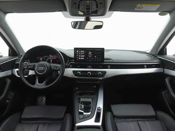 Фото 6 - Audi A4L