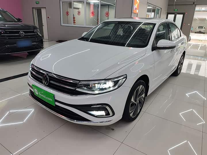 Фото 2 - Volkswagen Bora