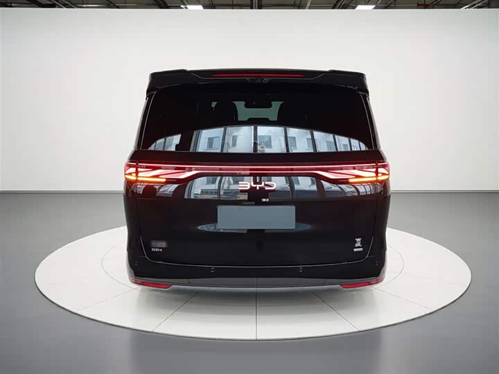 BYD Xia 2025 2025款 DM-i 1.5T 180km 超越型