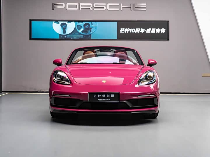 Фото 2 - Porsche 718
