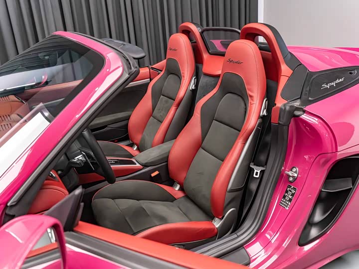 Фото 9 - Porsche 718