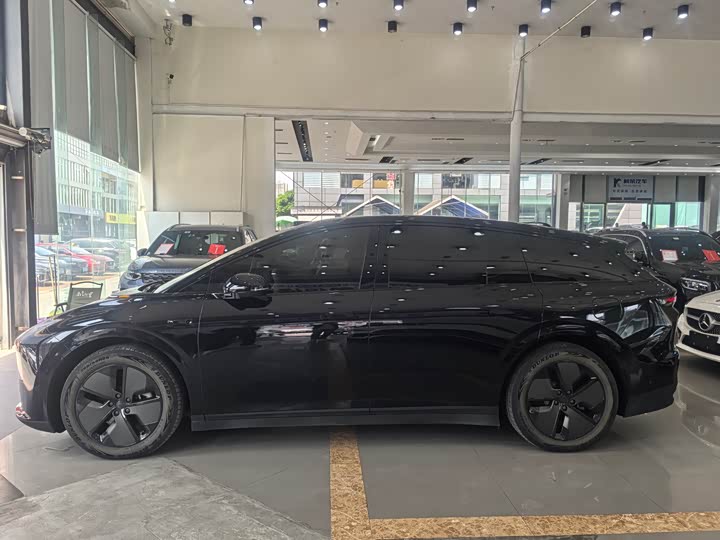 LiXiang i6 2025 2025款 两驱标准版
