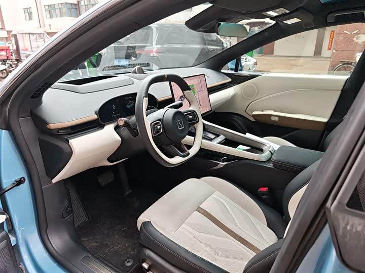 Zeekr 007 GT 2025 2025款 四驱智驾版 75kWh