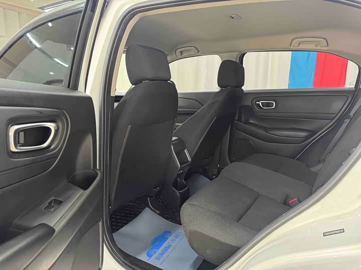 Honda Vezel 2023 2023款 1.5L CVT精英版
