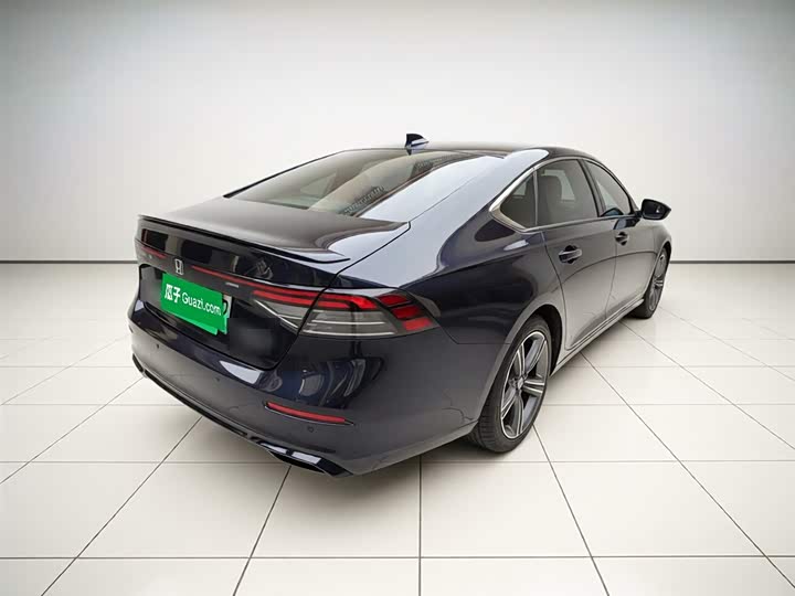 Фото 7 - Honda Accord Hybrid