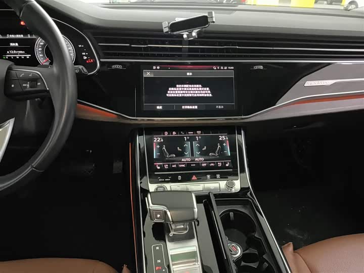 Audi Q7 2021 2021款 55 TFSI quattro S line运动型