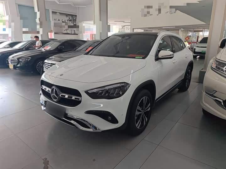 2025 Mercedes-Benz GLA-Class