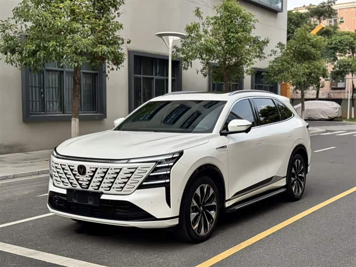 Changan CS75 Plus 2025 2025款 第四代 UItra 2.0T 新蓝鲸 智慧智擎型