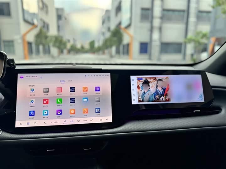 Changan CS75 Plus 2025 2025款 第四代 UItra 2.0T 新蓝鲸 智慧智擎型