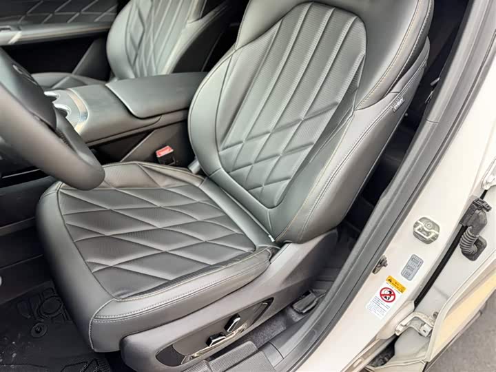 Changan CS75 Plus 2025 2025款 第四代 UItra 2.0T 新蓝鲸 智慧智擎型