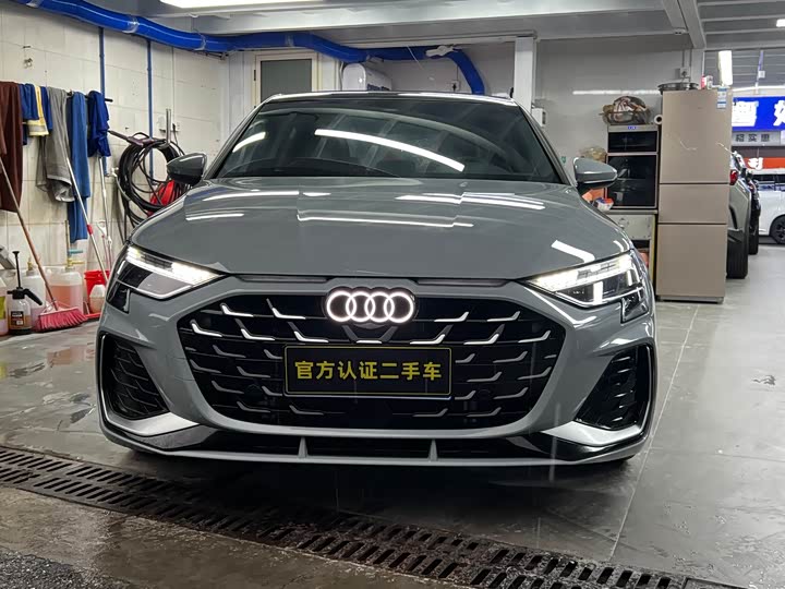 Audi A3 2026 2026款 A3L Limousine 35TFSI 飞驰尊享型