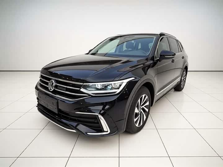 Фото 3 - Volkswagen Tiguan L Hybrid