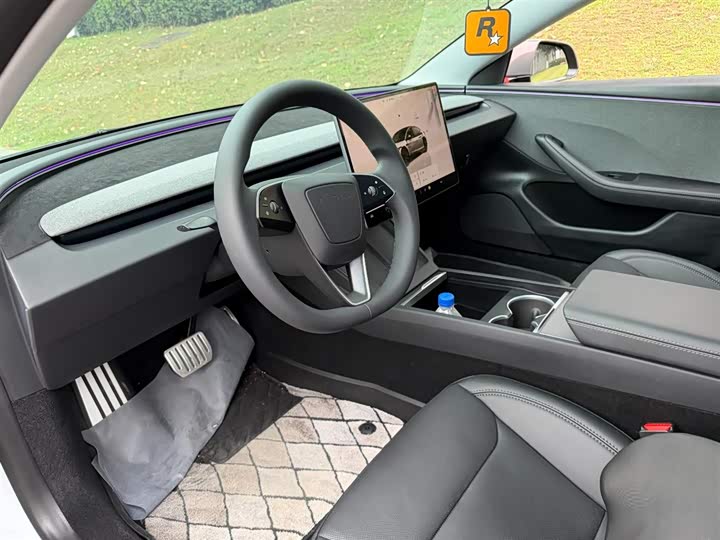 Tesla Model 3 2025 2025款 改款 后轮驱动版