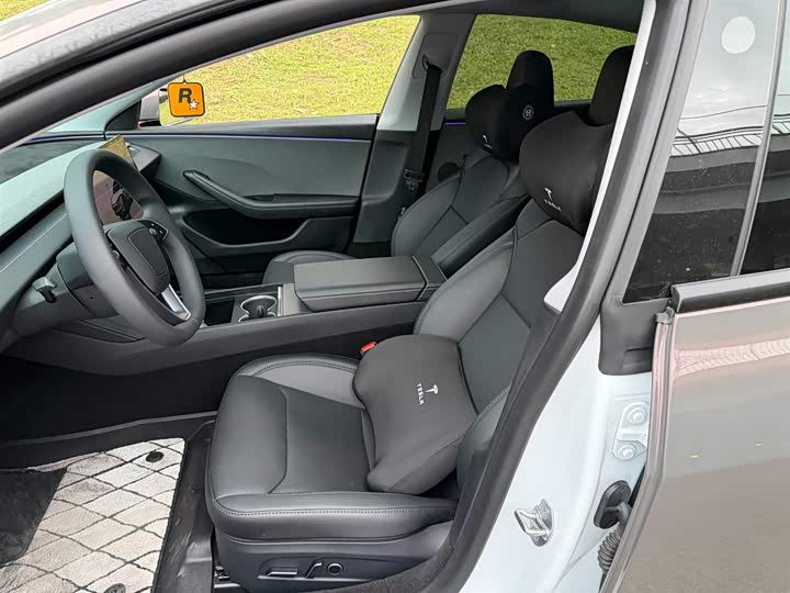 Tesla Model 3 2025 2025款 改款 后轮驱动版