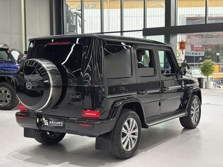 Фото 8 - Mercedes-Benz G-Class
