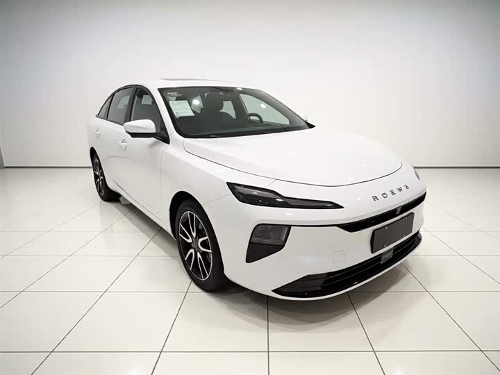 Roewe D6 2025 2025款 450km 尊享版